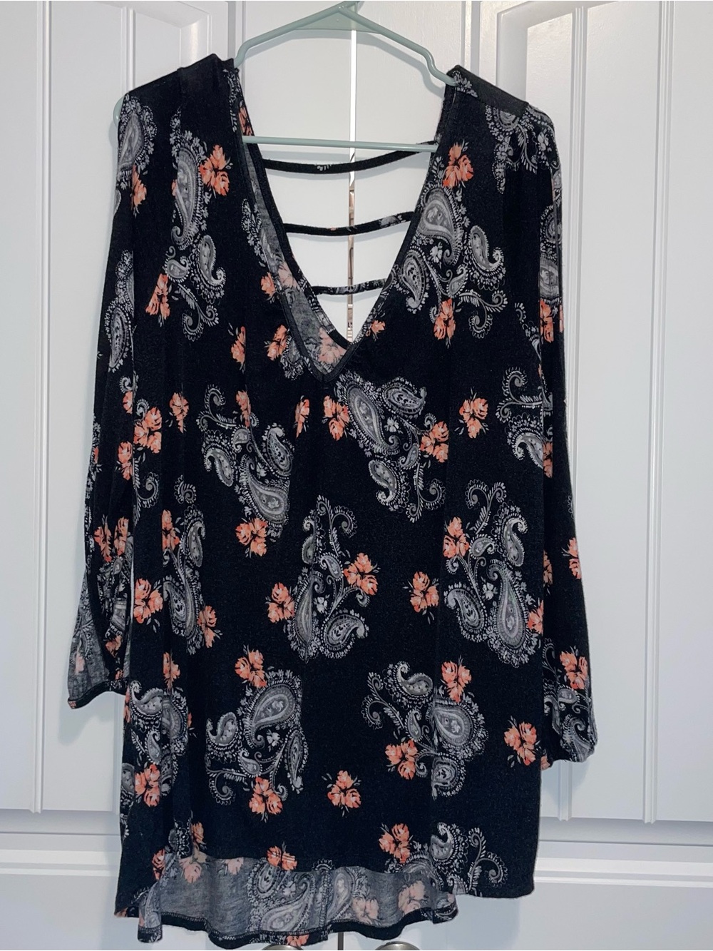 torrid Black Paisley & Coral Floral V-Neck Tunic with Strappy Back